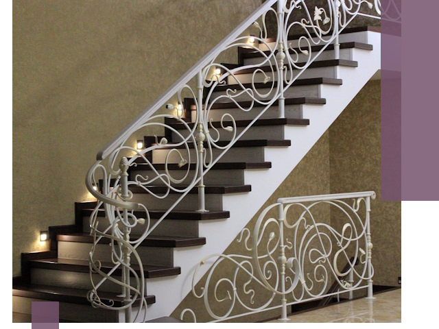 Кованые лестницы под ключ в Новокуйбышевске — изготовление и монтаж