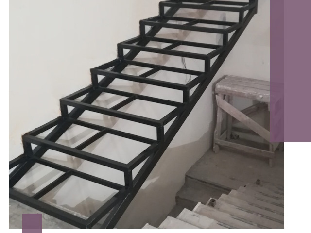 Демонтаж лестниц на металлокаркасе в Новокуйбышевске: быстрый вывоз и разбор