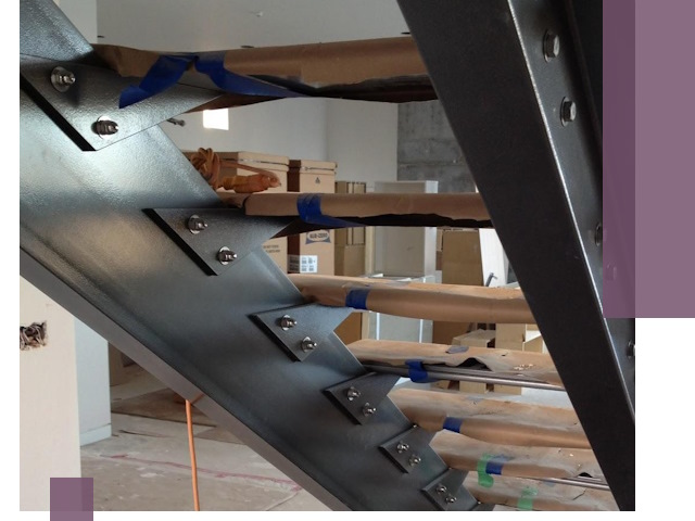 Усиление лестничных конструкций и усиление опор в Новокуйбышевске