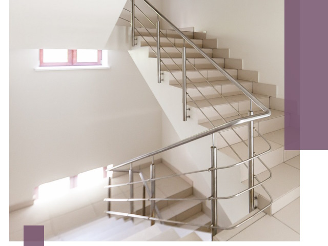 Установка и замена перил в подъезде в Новокуйбышевске