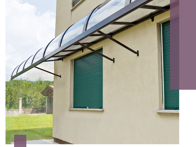 Козырьки над окнами в Новокуйбышевске — изготовление и монтаж по выгоде