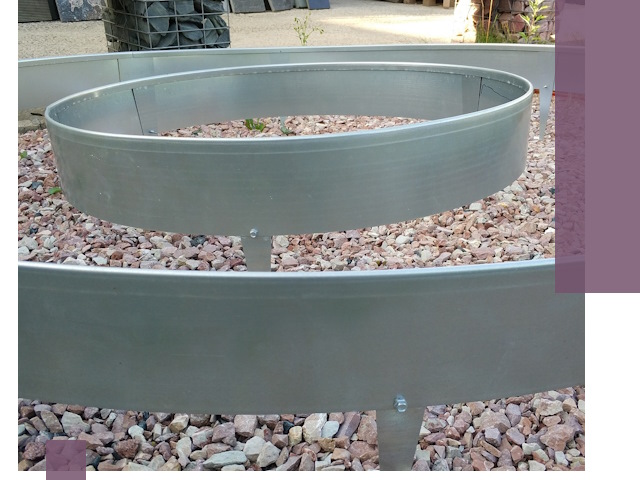 Нержавеющие бордюры под ключ в Новокуйбышевске — изготовление и монтаж