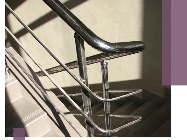 Поручни из нержавеющей стали под ключ в Новокуйбышевске